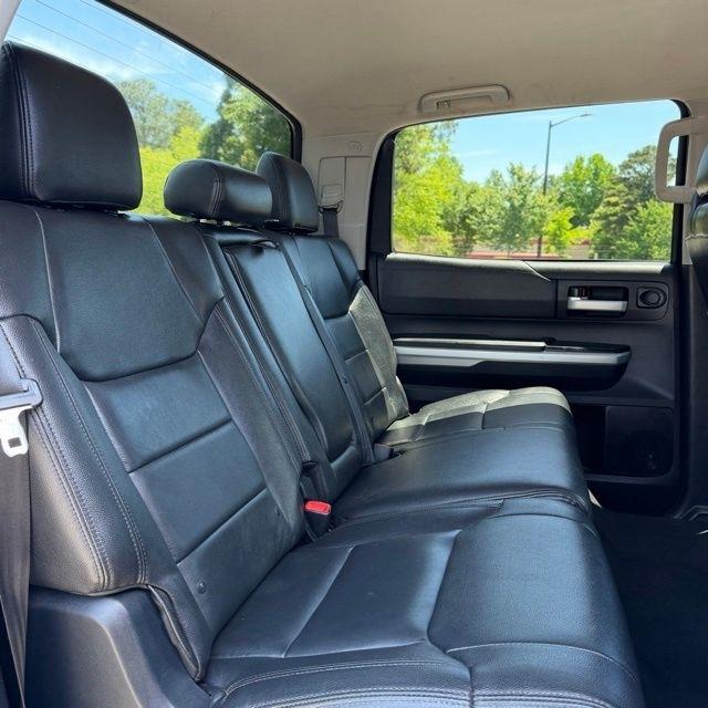 Toyota Tundra  2016