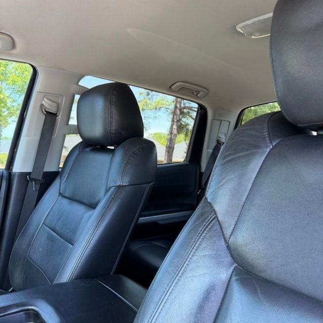 Toyota Tundra  2016