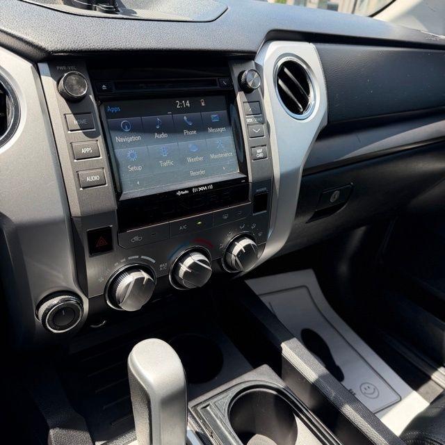 Toyota Tundra  2016