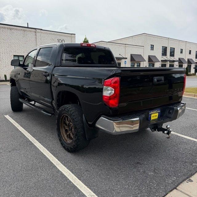 Toyota Tundra  2017