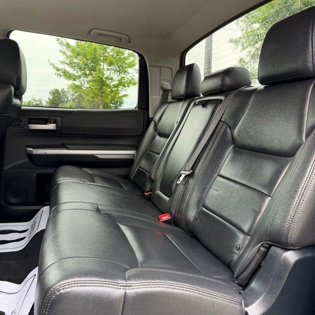 Toyota Tundra  2017
