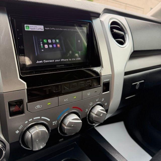 Toyota Tundra  2017