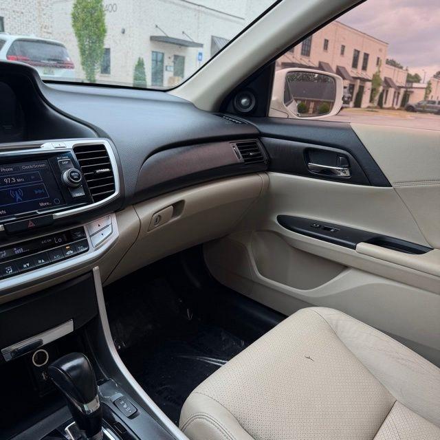 Honda Accord  2013