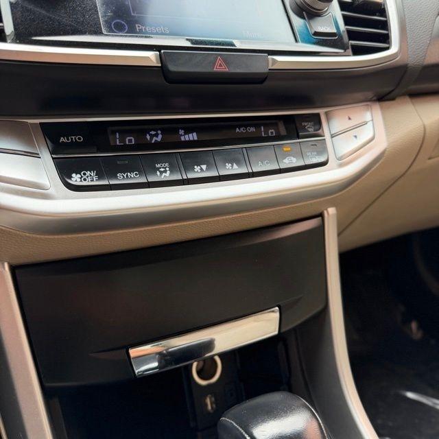 Honda Accord  2013