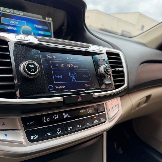 Honda Accord  2013