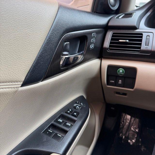 Honda Accord  2013