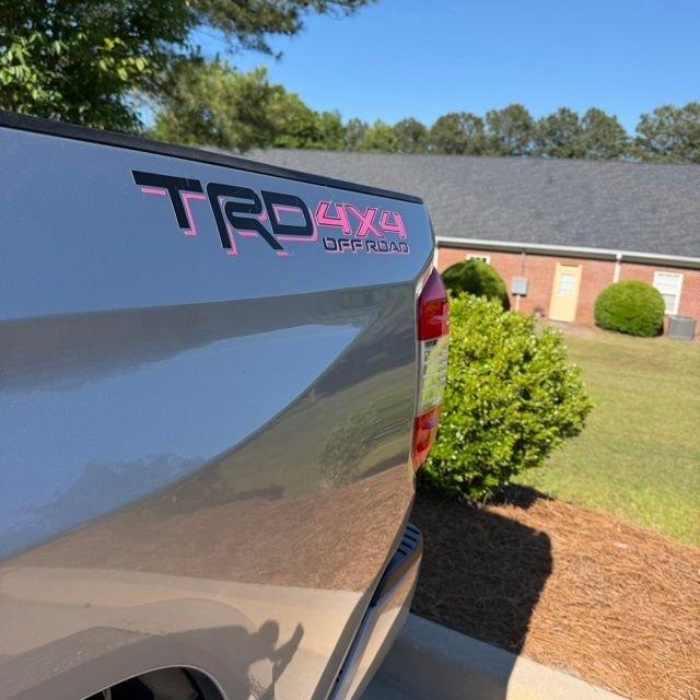 Toyota Tundra  2016