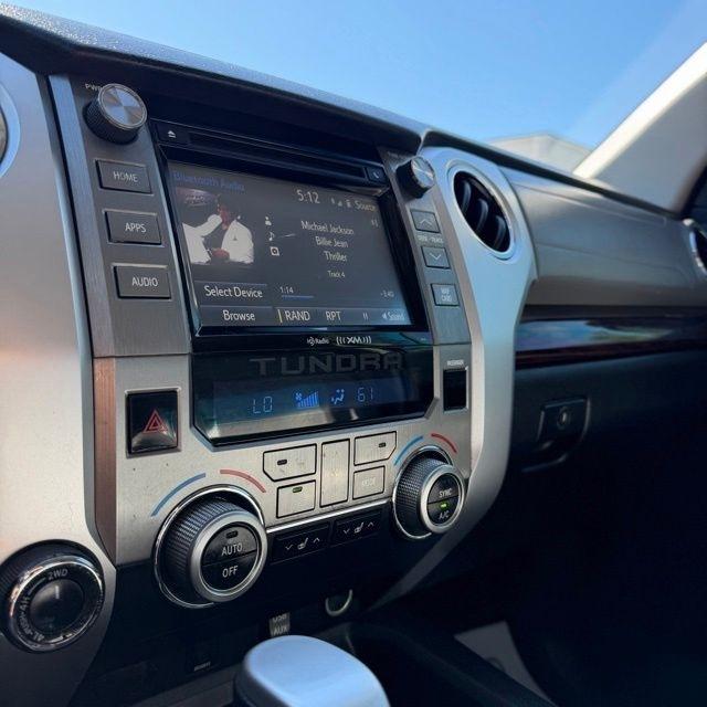 Toyota Tundra  2016