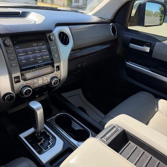 Toyota Tundra  2016
