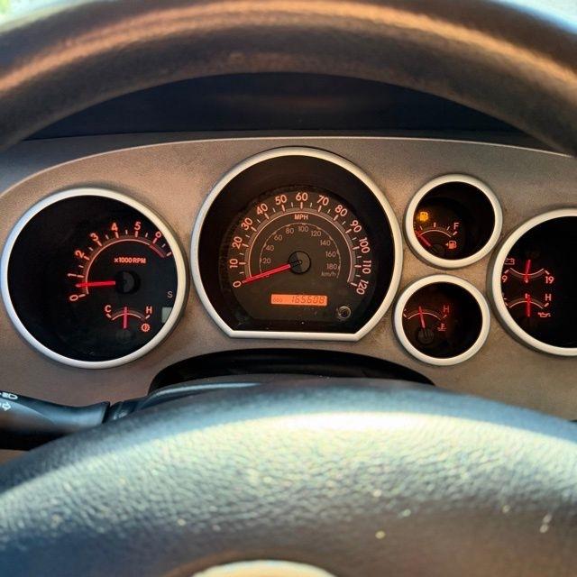 Toyota Tundra  2011