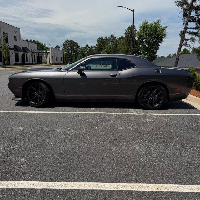 Dodge Challenger  2022