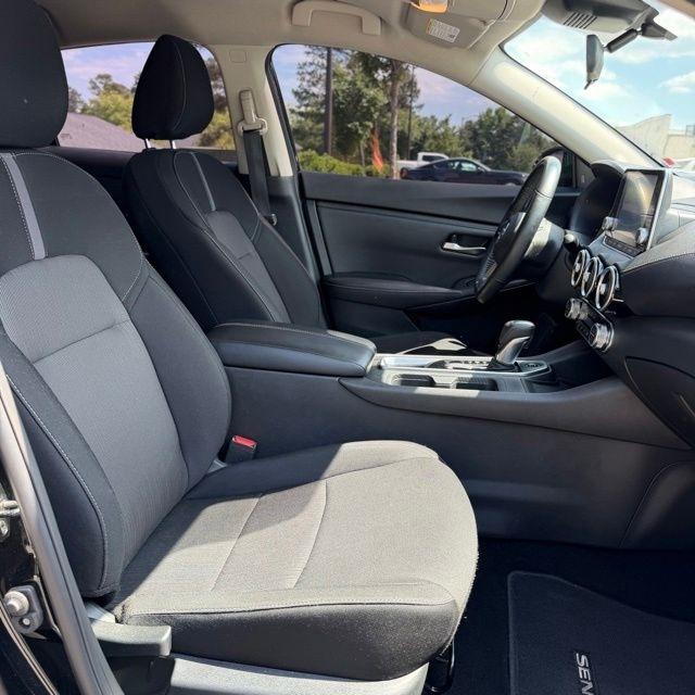 Nissan Sentra  2023