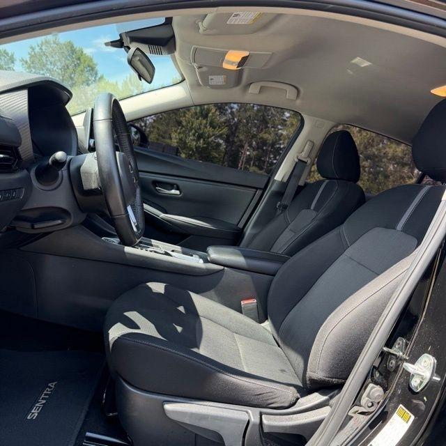 Nissan Sentra  2023
