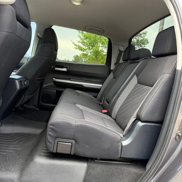 Toyota Tundra  2017