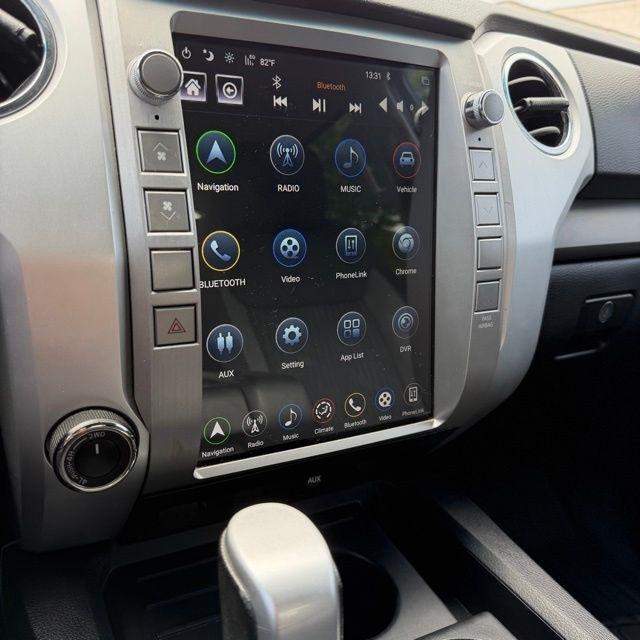 Toyota Tundra  2017