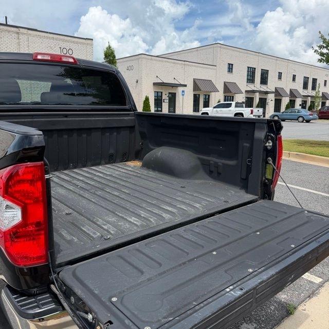 Toyota Tundra  2015