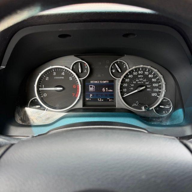 Toyota Tundra  2015