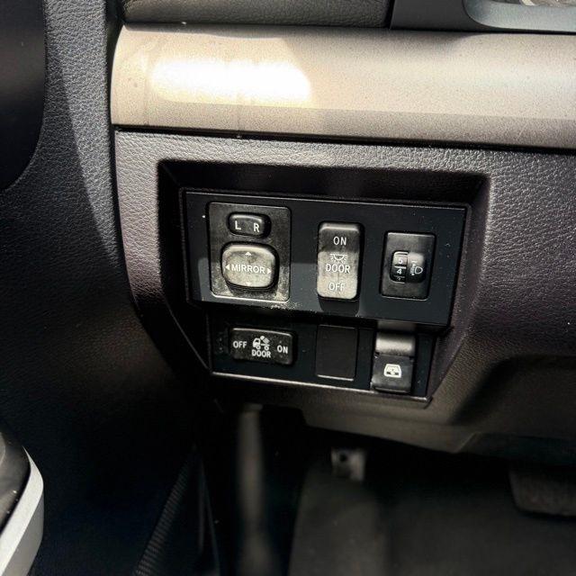 Toyota Tundra  2015
