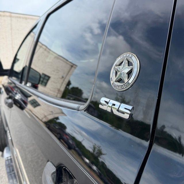 Toyota Tundra  2015