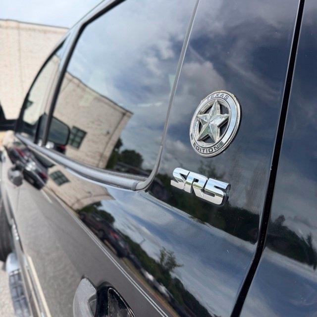 Toyota Tundra  2015
