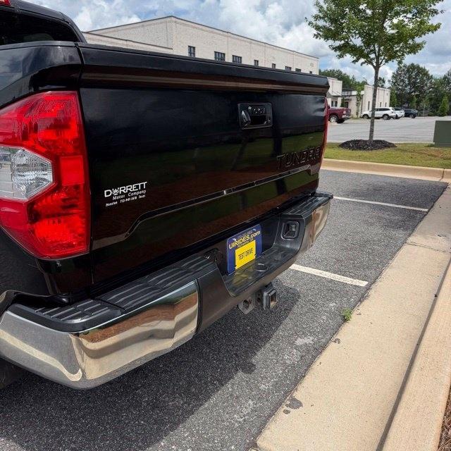Toyota Tundra  2015