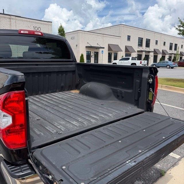Toyota Tundra  2015