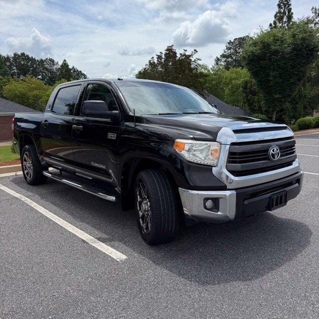Toyota Tundra  2015