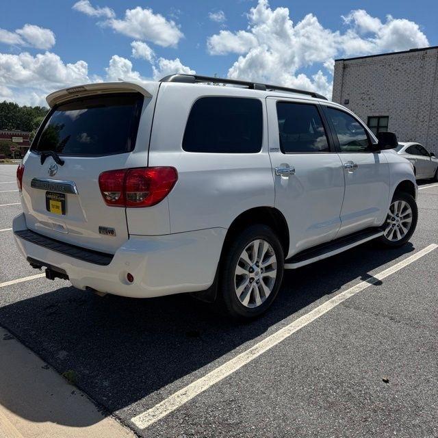 Toyota Sequoia  2012