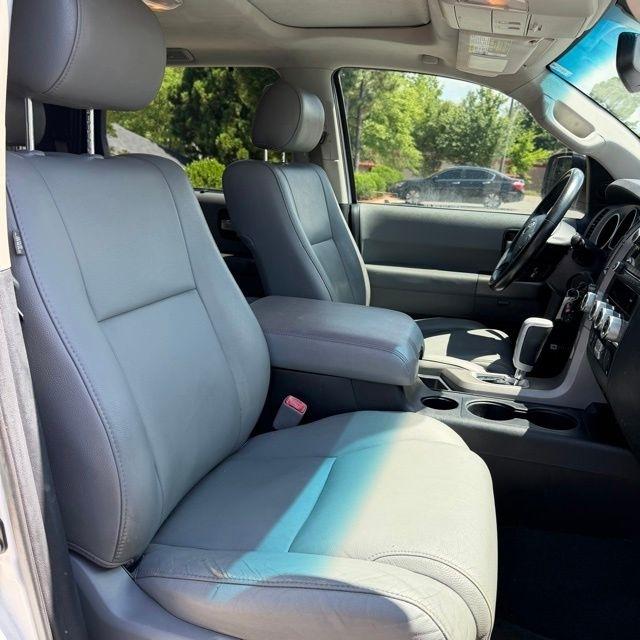 Toyota Sequoia  2012