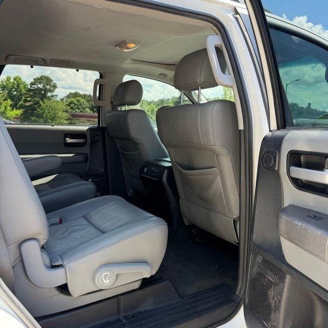 Toyota Sequoia  2012