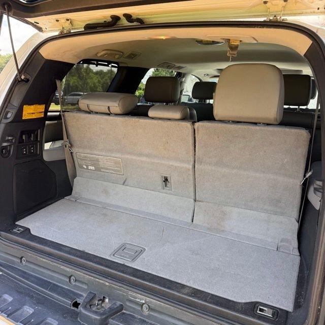 Toyota Sequoia  2012