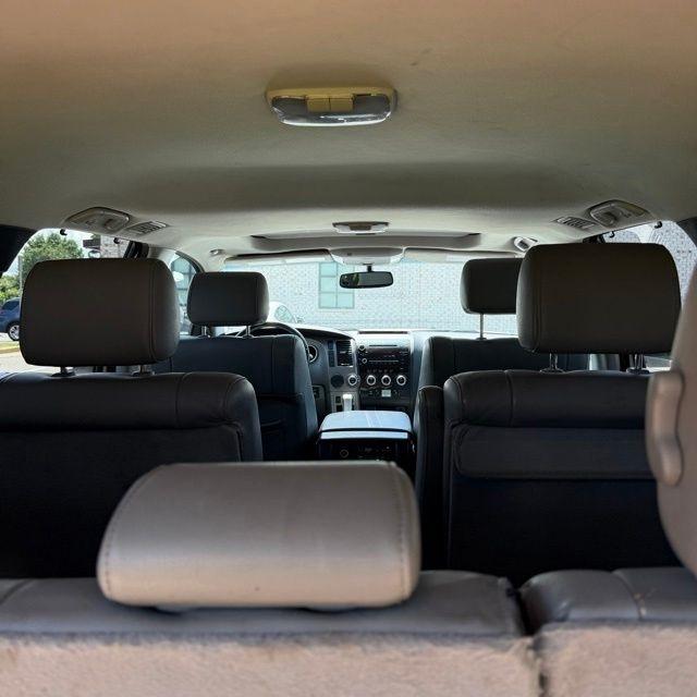 Toyota Sequoia  2012