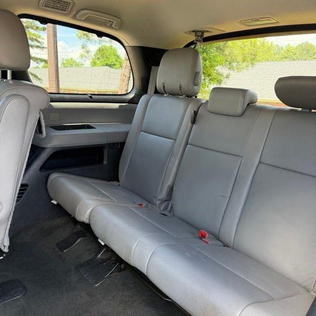 Toyota Sequoia  2012