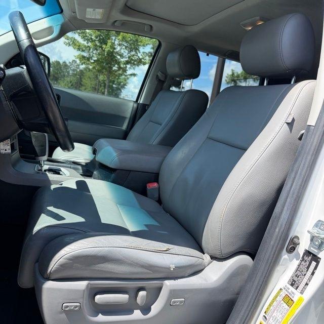 Toyota Sequoia  2012
