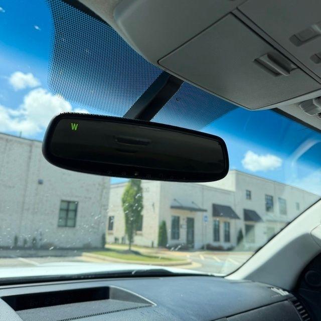 Toyota Sequoia  2012