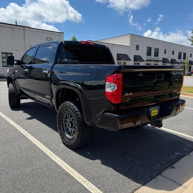 Toyota Tundra  2016