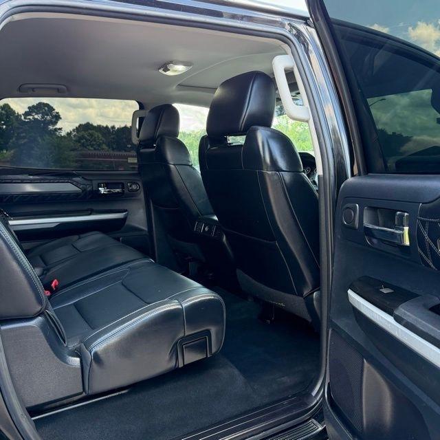 Toyota Tundra  2016