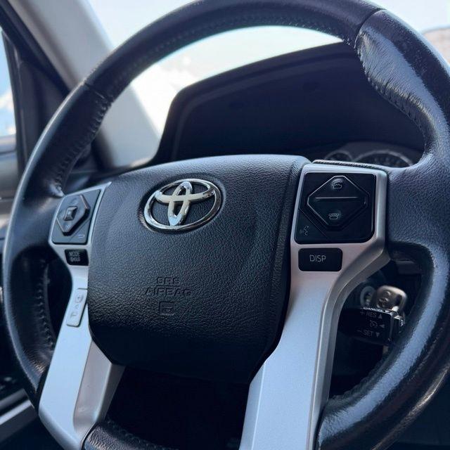 Toyota Tundra  2016