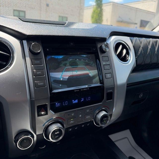 Toyota Tundra  2016