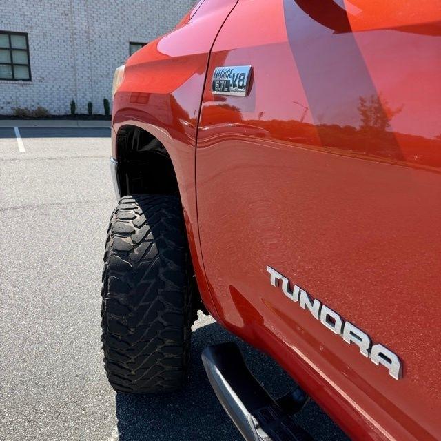 Toyota Tundra  2016