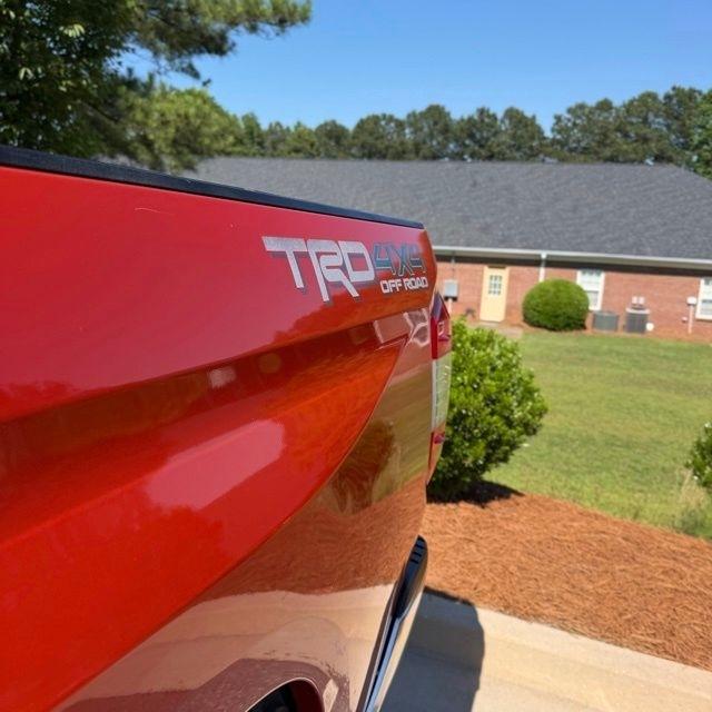 Toyota Tundra  2016