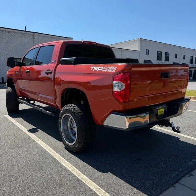 Toyota Tundra  2016