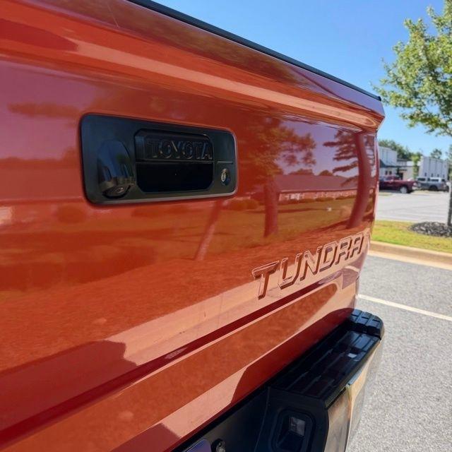 Toyota Tundra  2016