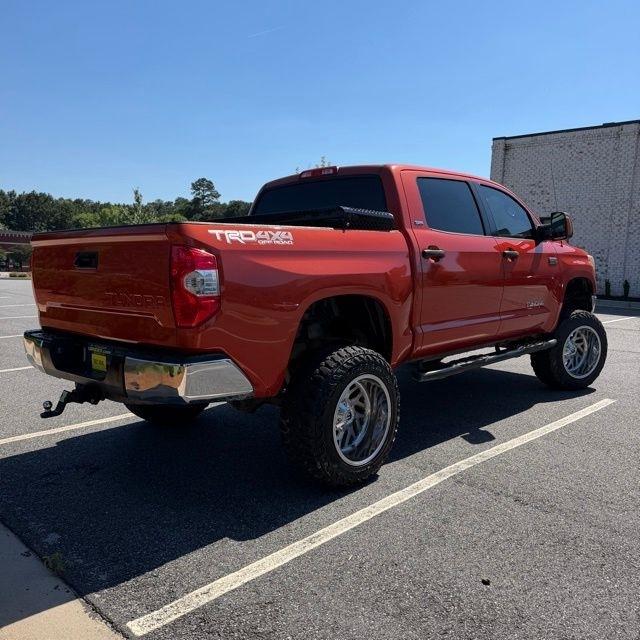 Toyota Tundra  2016