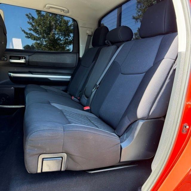 Toyota Tundra  2016