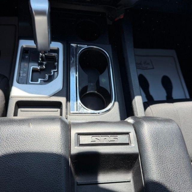 Toyota Tundra  2016