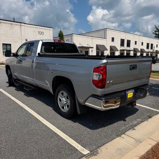 Toyota Tundra  2014
