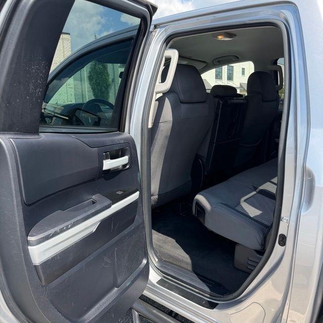 Toyota Tundra  2014