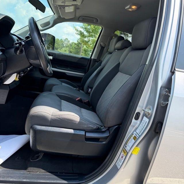 Toyota Tundra  2014