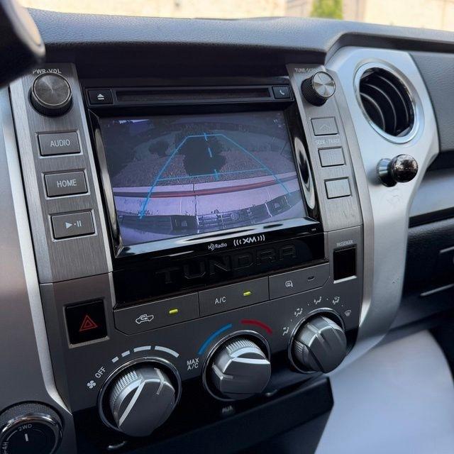 Toyota Tundra  2014